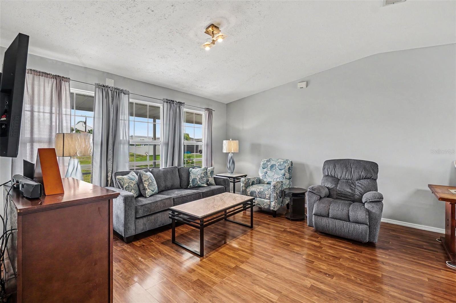 316 SW 19TH TER, CAPE CORAL, FL — photo 5