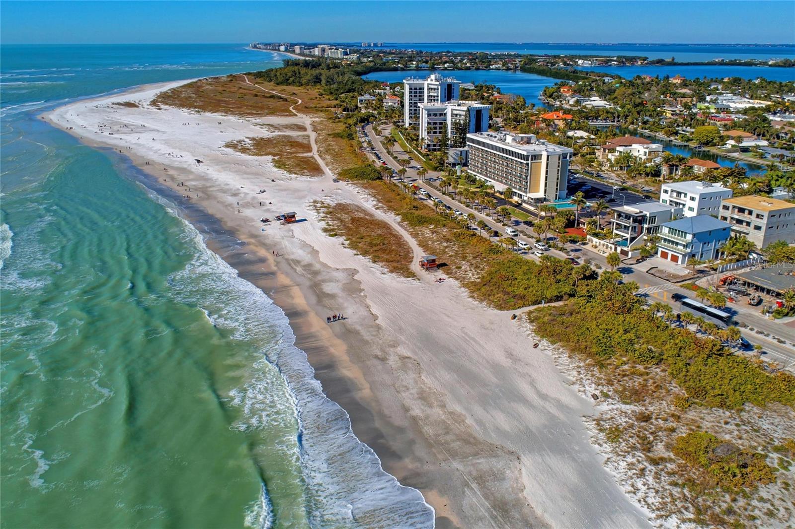 580 LINLEY ST, LONGBOAT KEY, FL — photo 87