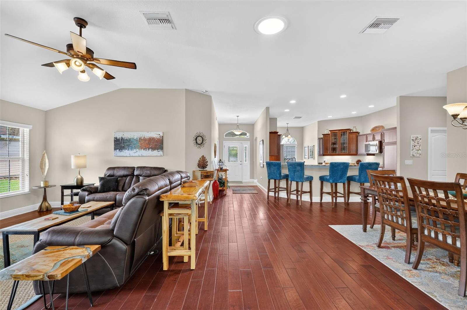 1583 LEMON LOOP, THE VILLAGES, FL — photo 10