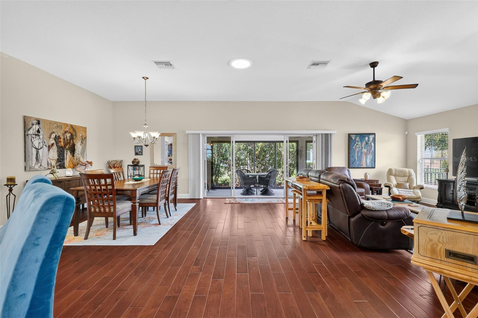 1583 LEMON LOOP, THE VILLAGES, FL — photo 12