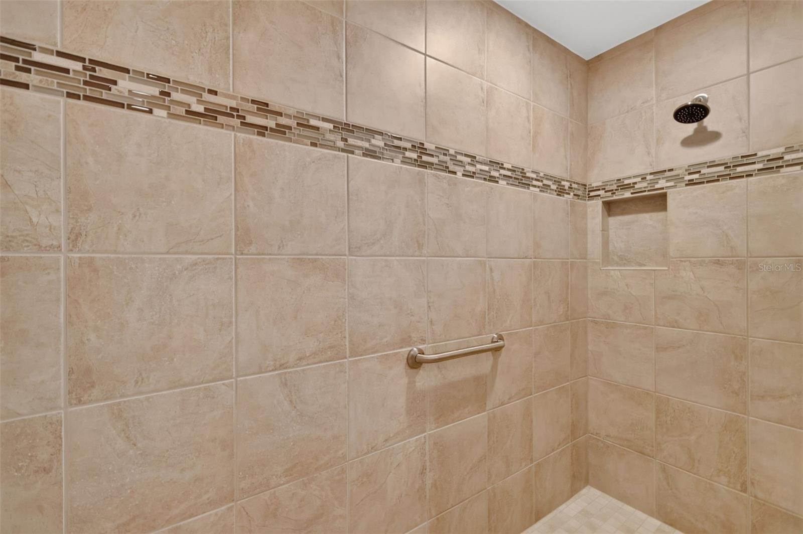 1583 LEMON LOOP, THE VILLAGES, FL — photo 21