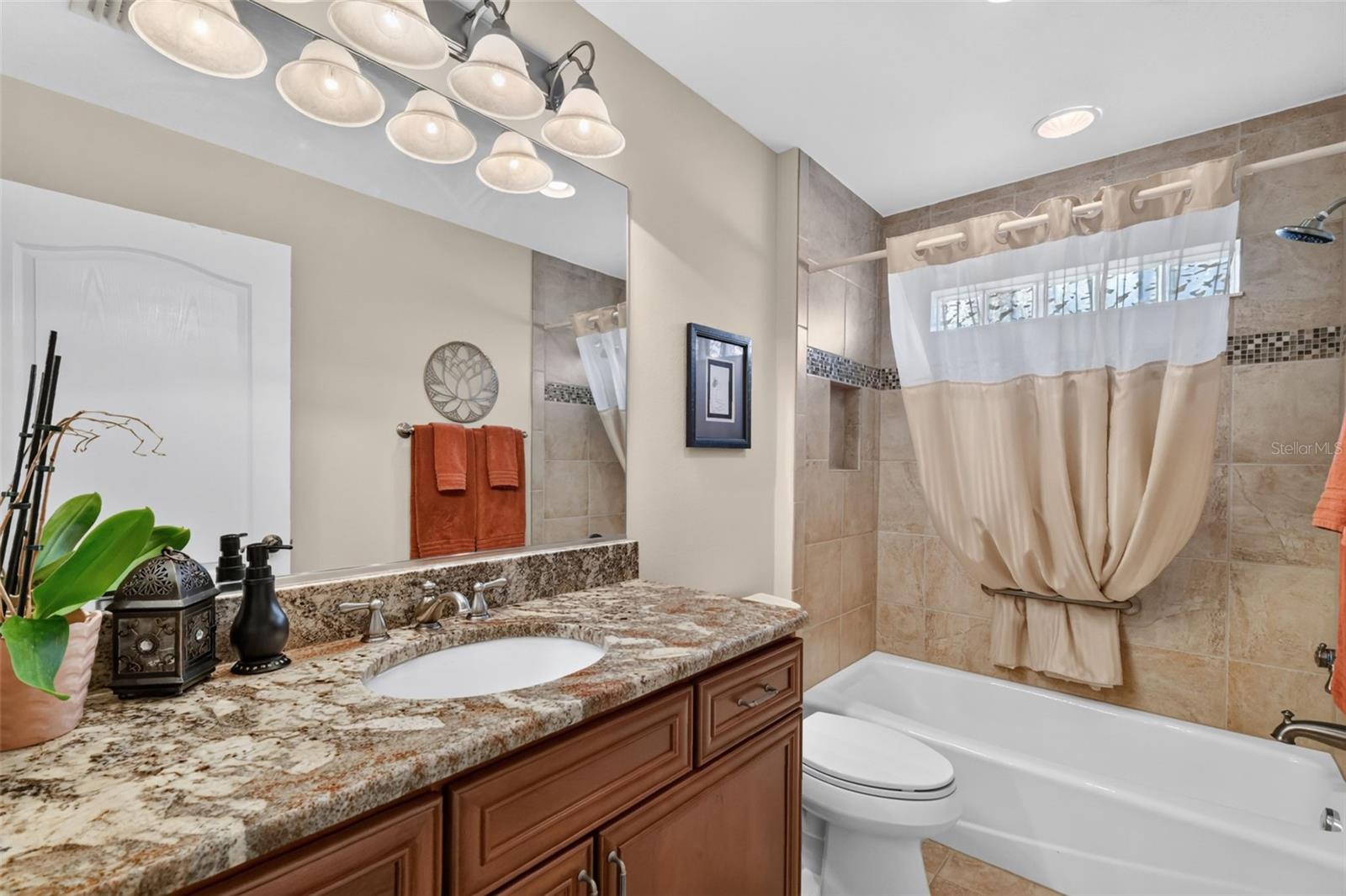 1583 LEMON LOOP, THE VILLAGES, FL — photo 24