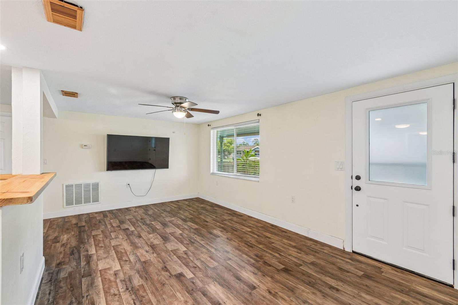 1056 TAMARAC DR, HOLIDAY, FL — photo 12