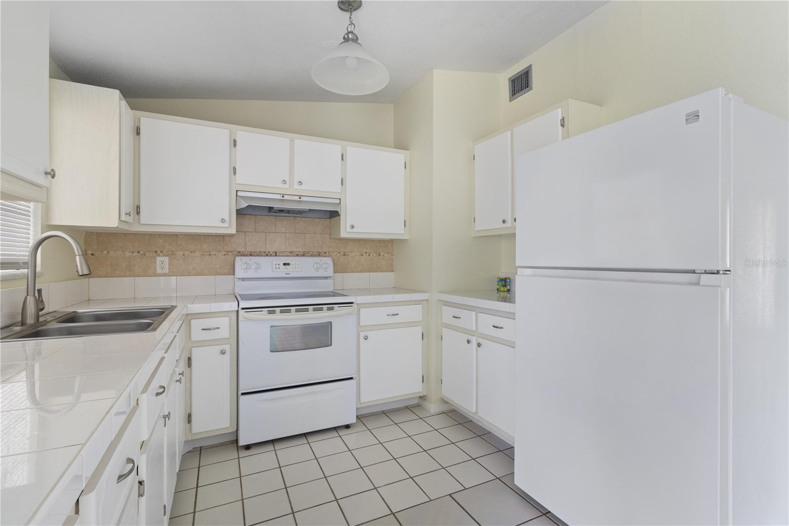 22312 LASALLE RD, PORT CHARLOTTE, FL — photo 12