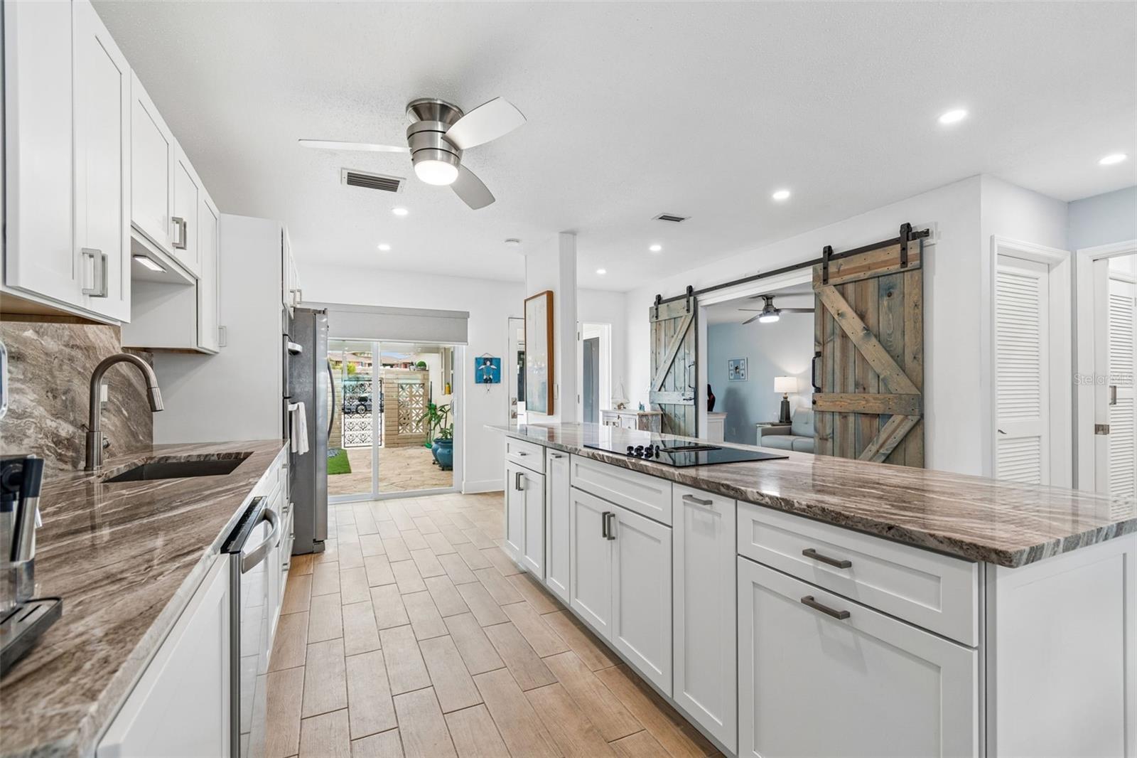 392 BOCA CIEGA POINT BLVD N, ST PETERSBURG, FL — photo 10