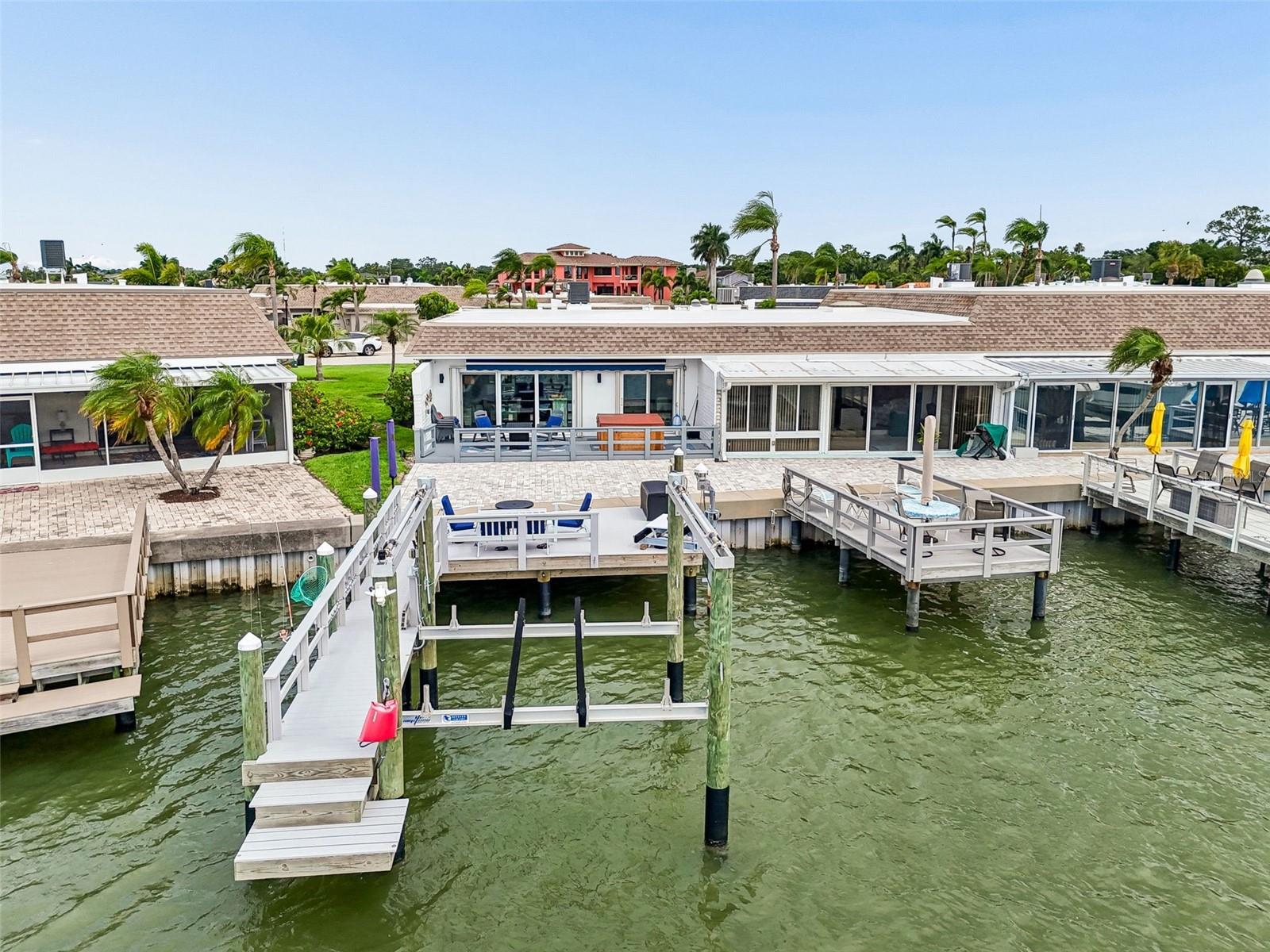 392 BOCA CIEGA POINT BLVD N, ST PETERSBURG, FL — photo 35