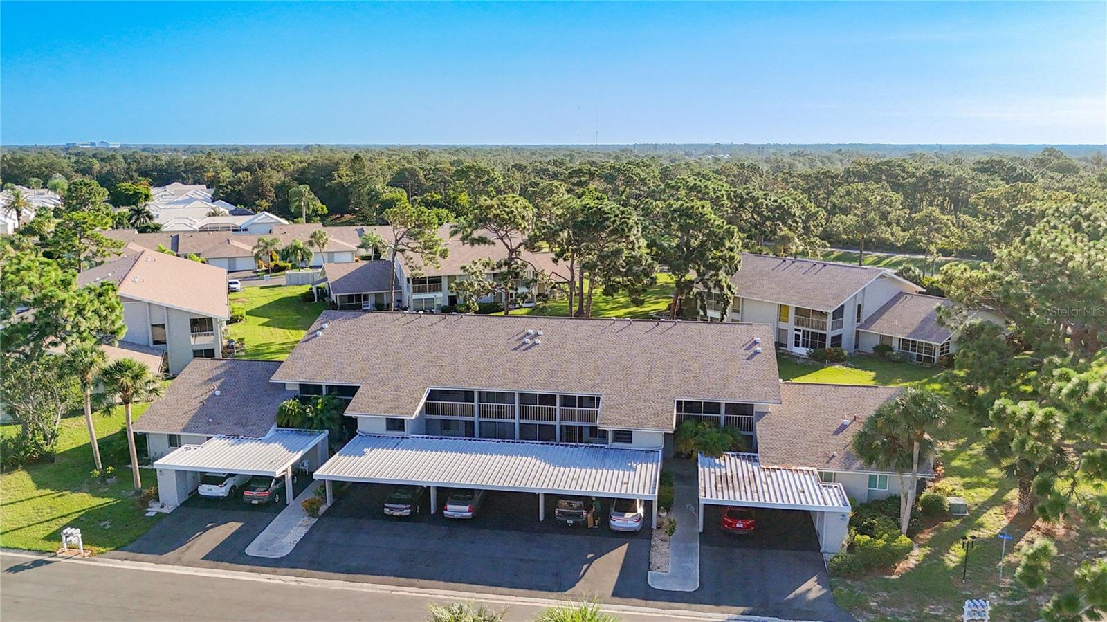 1407 PINE LAKE DR #7, VENICE, FL
