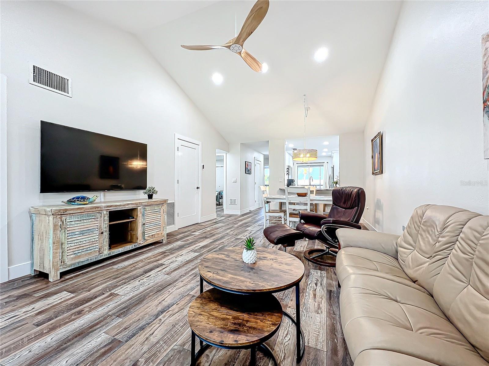 1407 PINE LAKE DR #7, VENICE, FL — photo 33