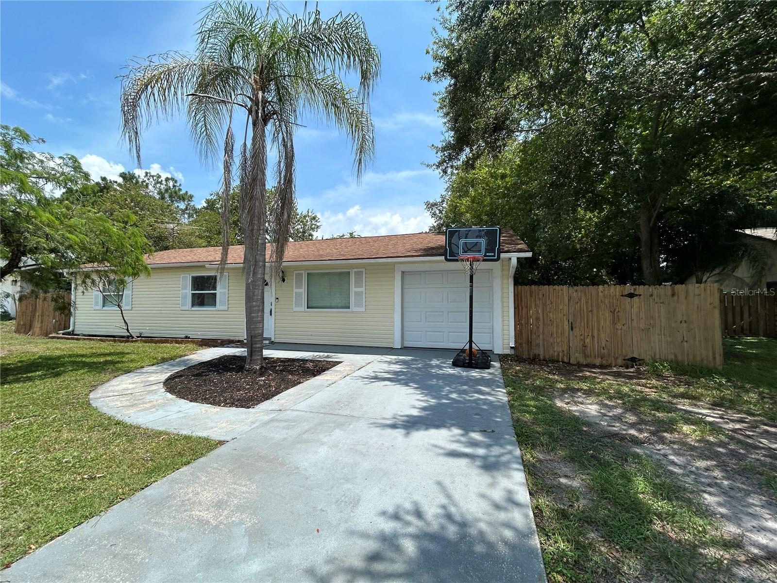 3223 UMBRELLA TREE DR, EDGEWATER, FL — photo 4