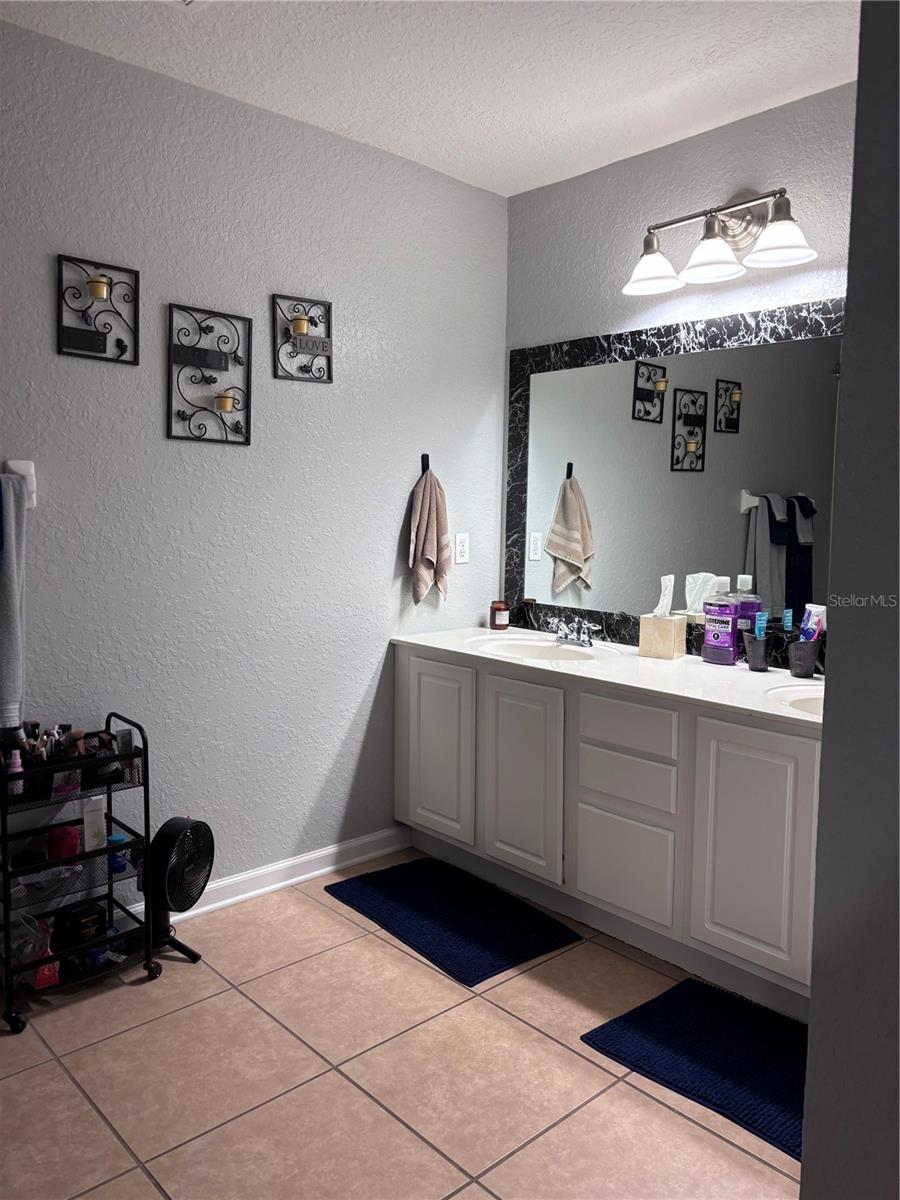 1121 LOYOLA CT, SANFORD, FL — photo 11