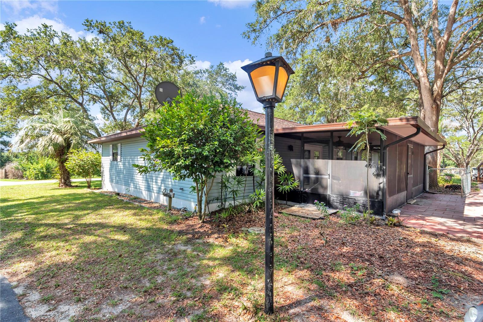 16365 SE 17TH ST, OCKLAWAHA, FL — photo 46