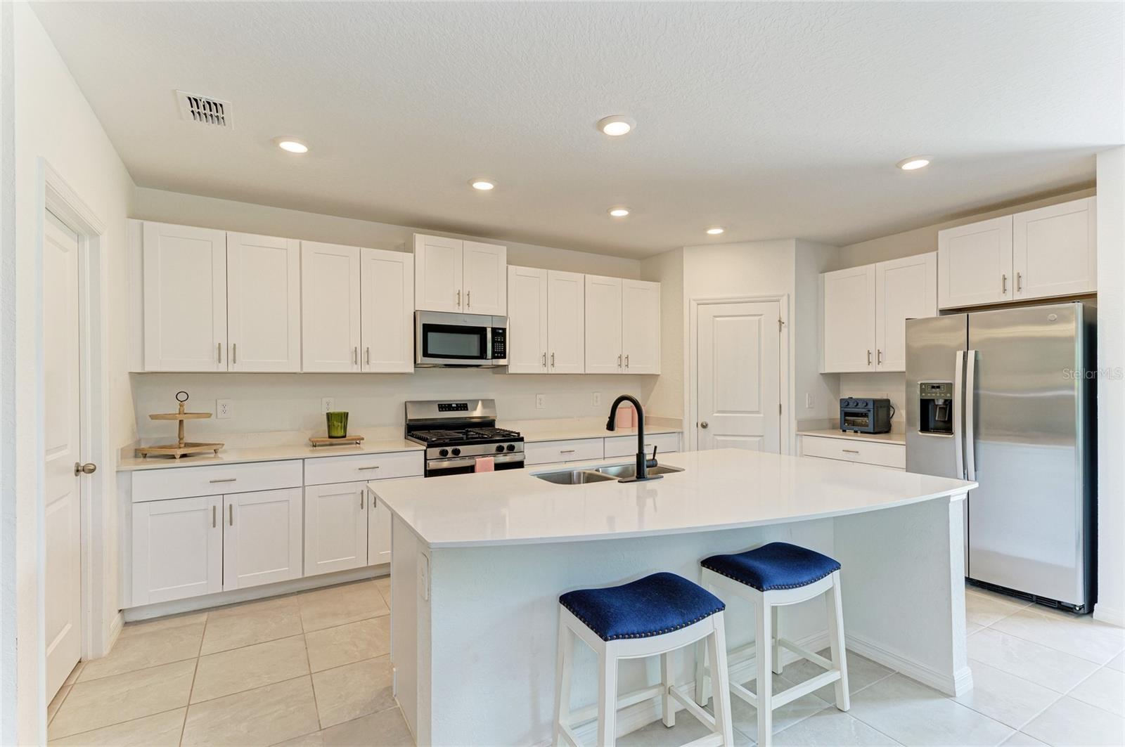 9175 TEQUILA SUNRISE DR, SARASOTA, FL — photo 21