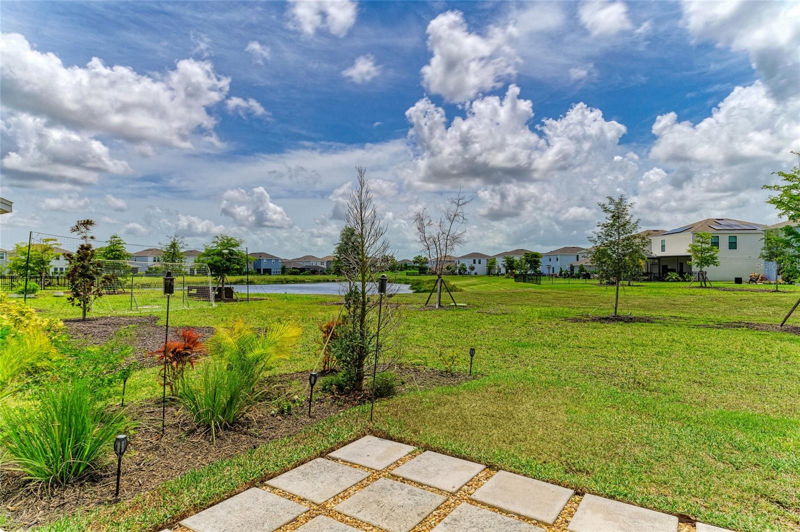9175 TEQUILA SUNRISE DR, SARASOTA, FL — photo 45