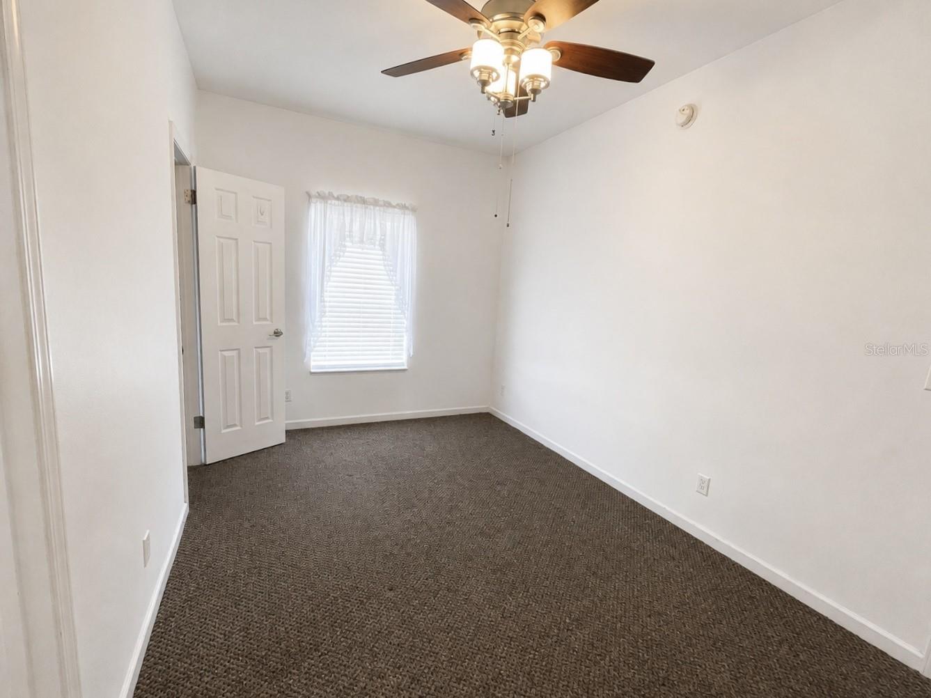 13718 COUNTY ROAD 109D-3, LADY LAKE, FL — photo 30