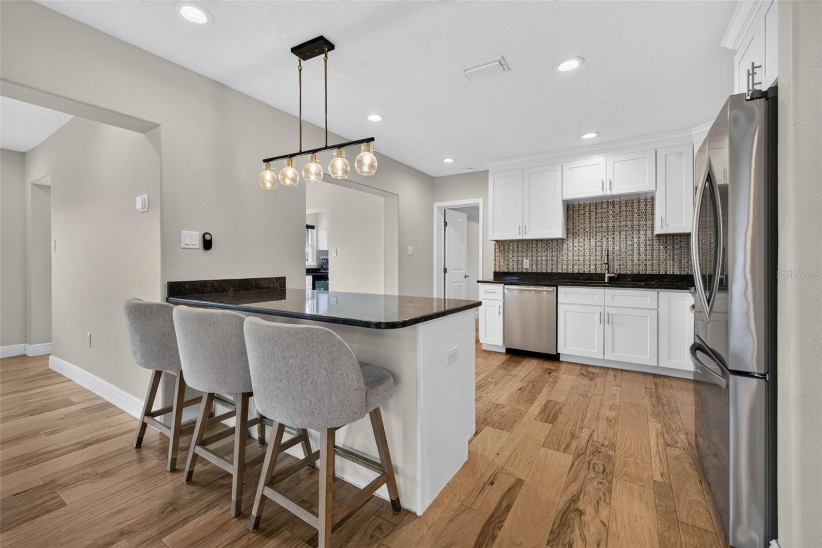 5810 20TH AVE S, ST PETERSBURG, FL — photo 11