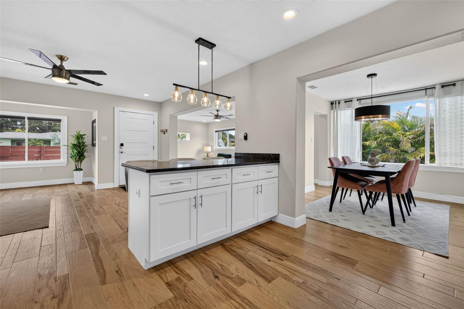 5810 20TH AVE S, ST PETERSBURG, FL — photo 14