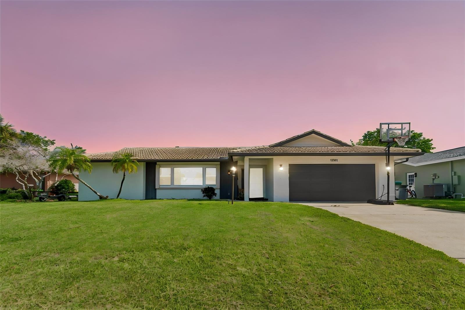 13901 88TH TER, SEMINOLE, FL