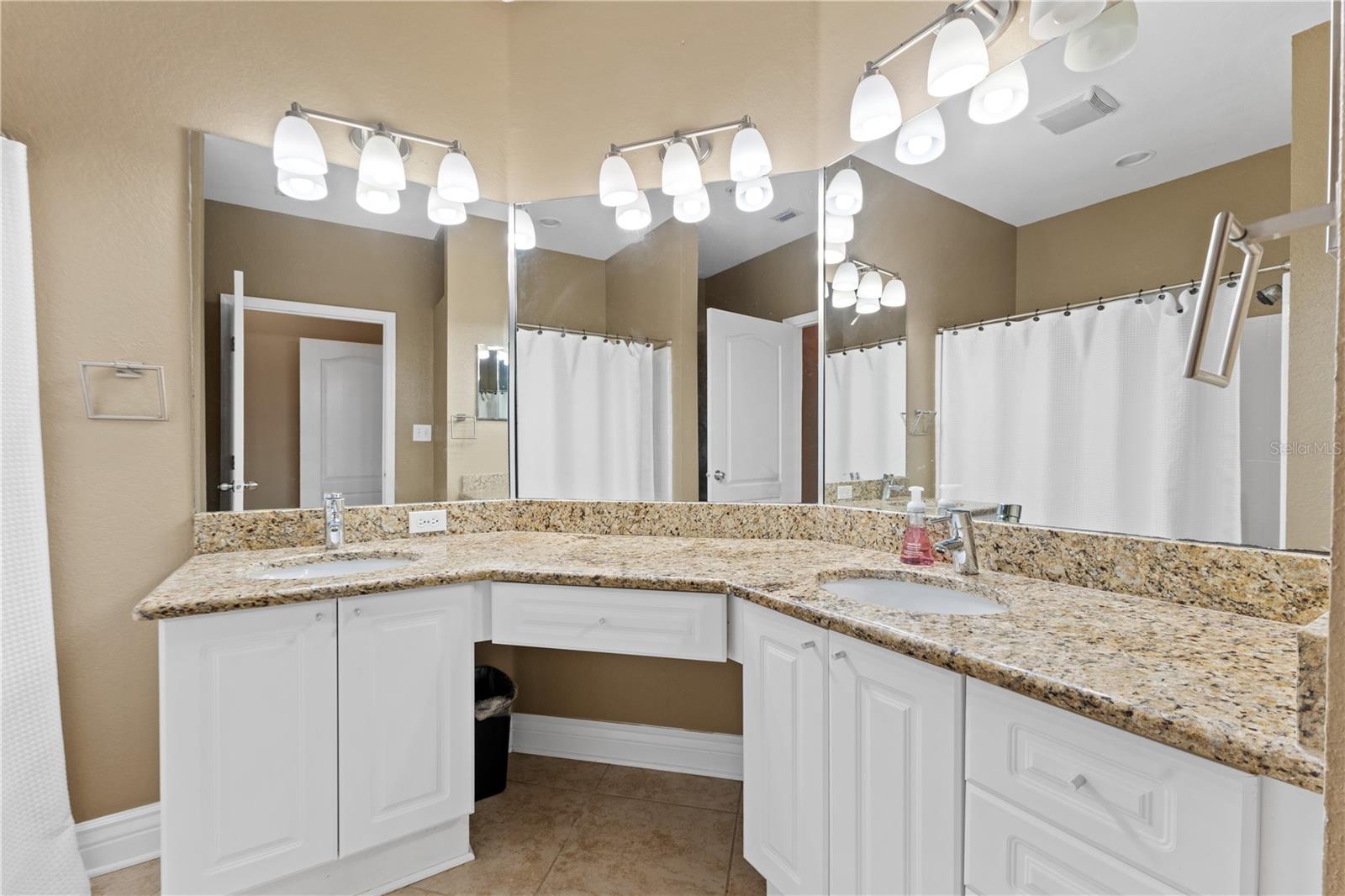 2717 VIA CIPRIANI #631A, CLEARWATER, FL — photo 7