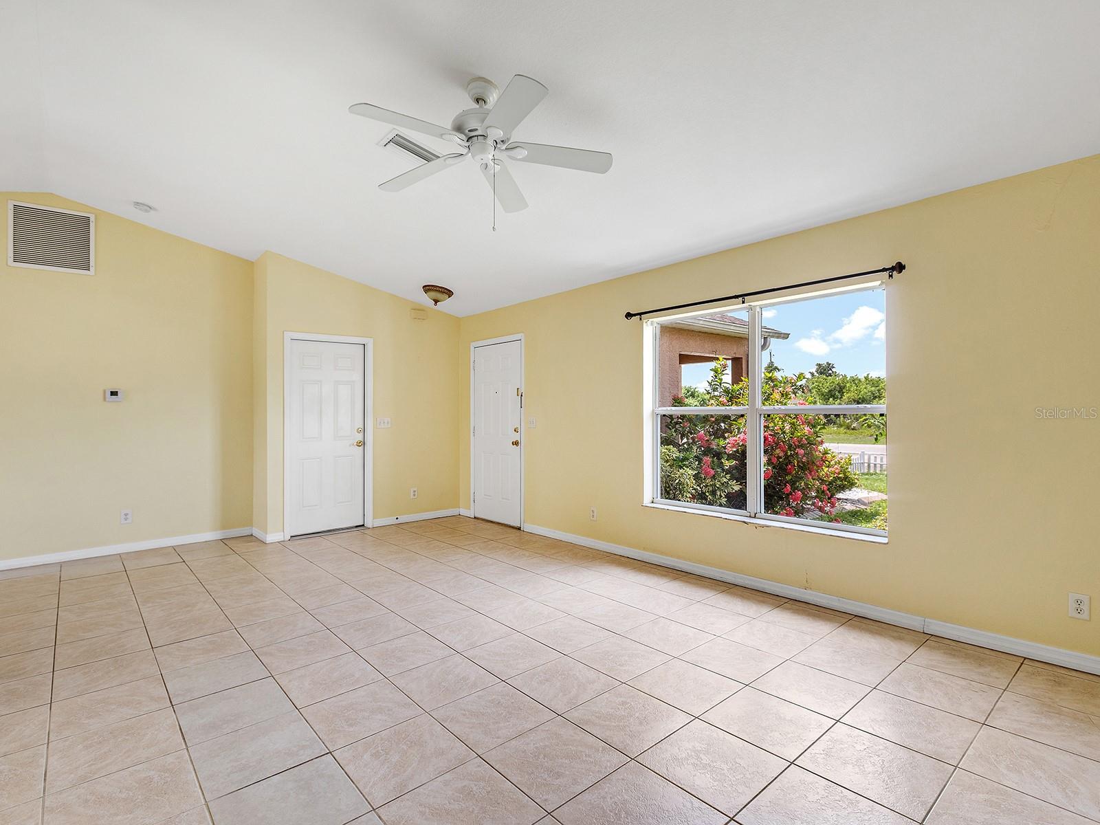 12404 WILLMINGTON BLVD, PORT CHARLOTTE, FL — photo 3