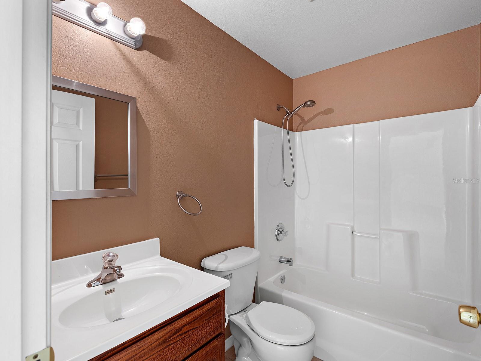 12404 WILLMINGTON BLVD, PORT CHARLOTTE, FL — photo 18