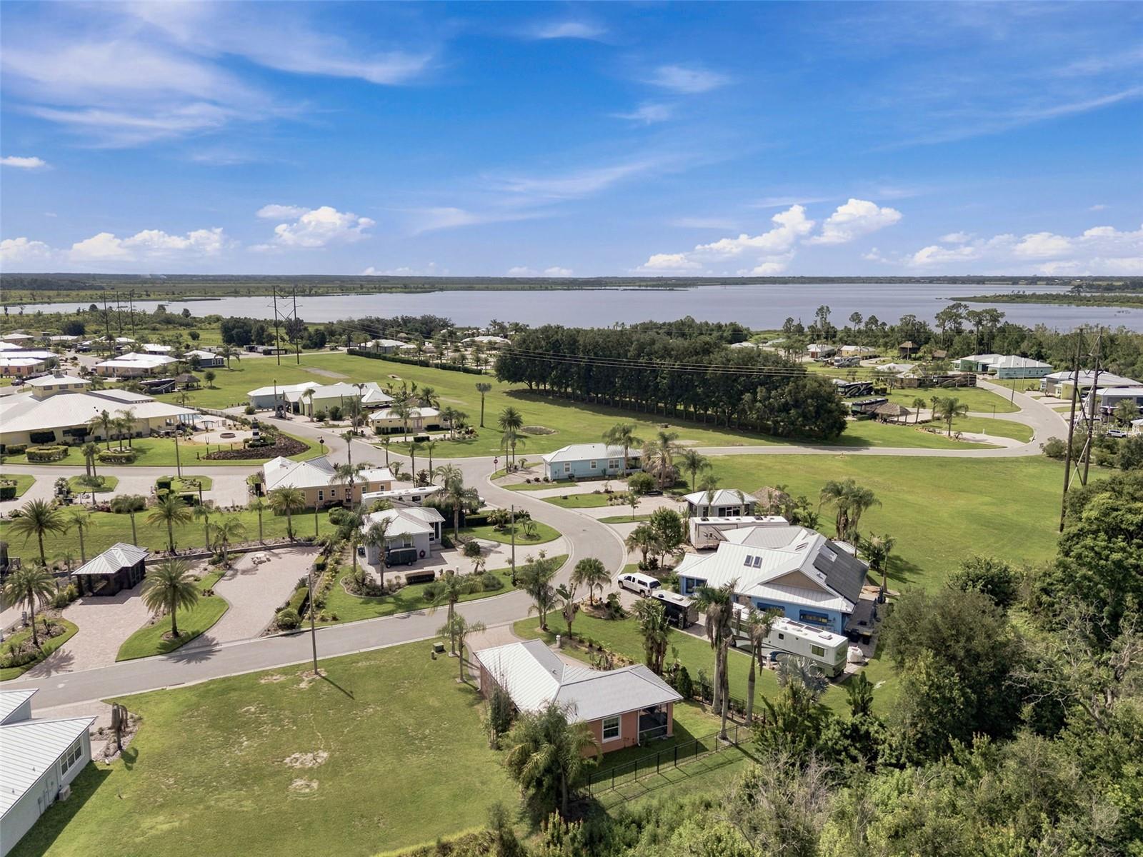 3210 GREAT HERON LOOP, POLK CITY, FL — photo 38