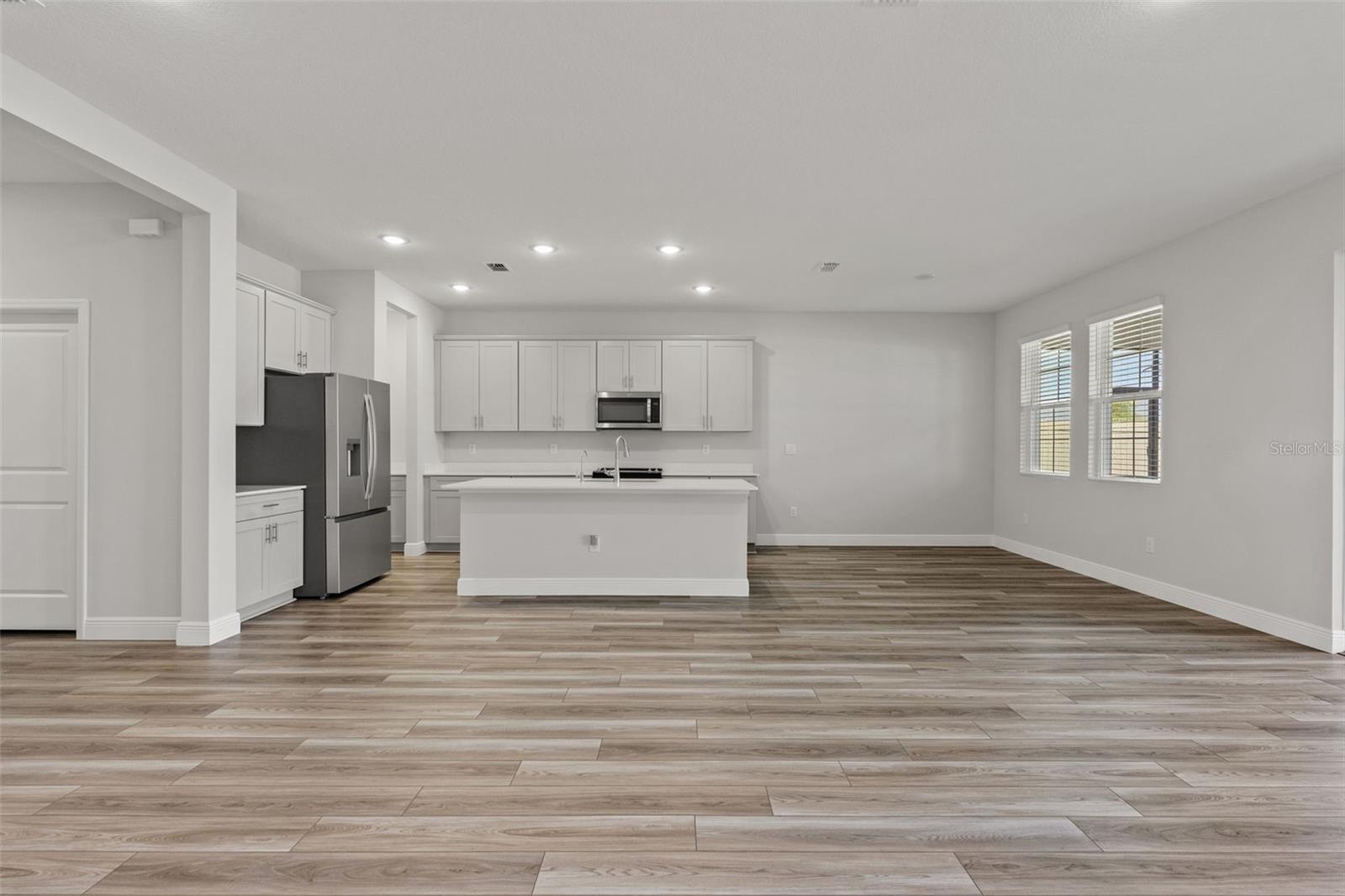 10412 FIELDSTONE MYRTLE WAY, SAN ANTONIO, FL — photo 20