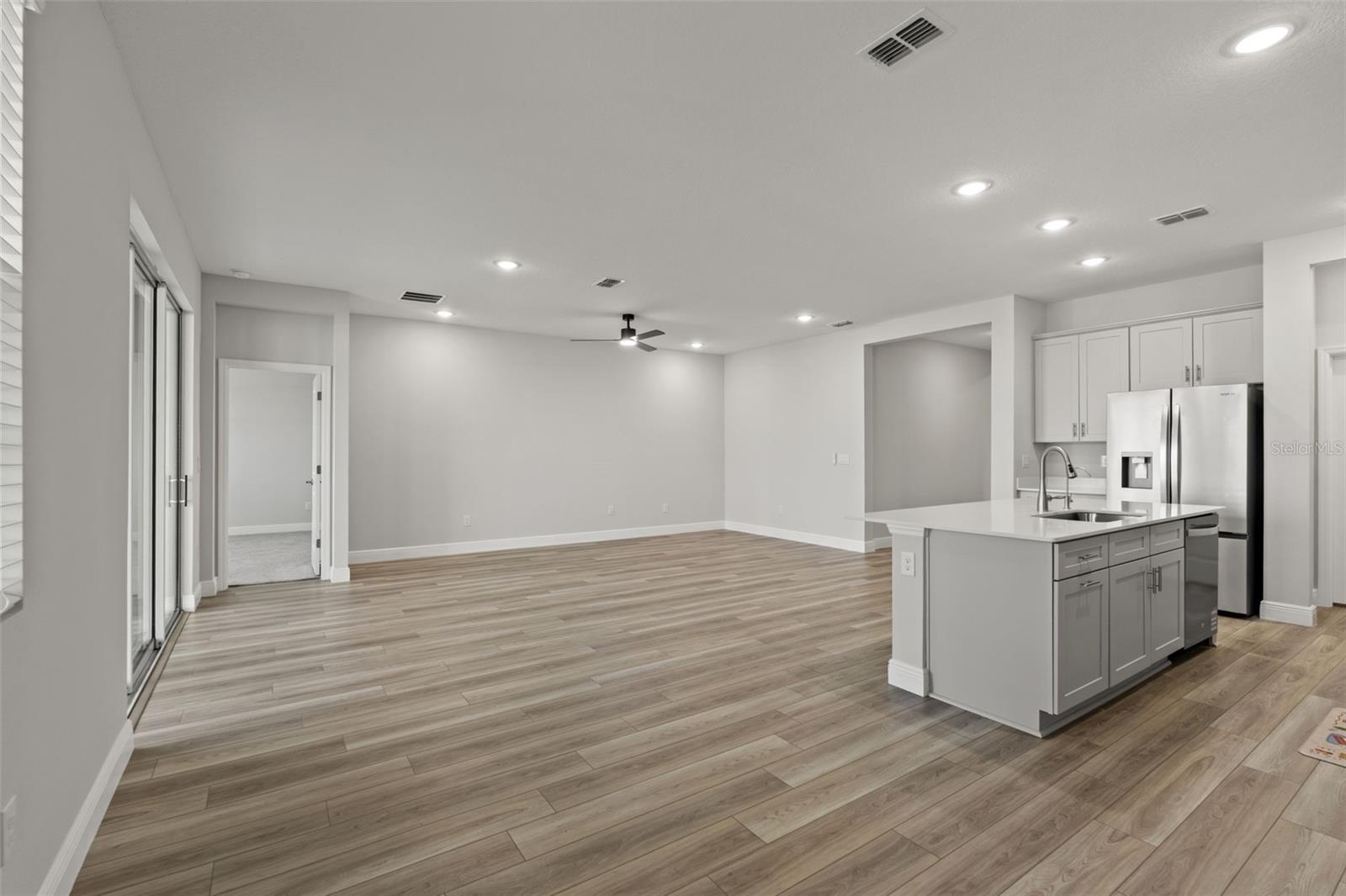 10412 FIELDSTONE MYRTLE WAY, SAN ANTONIO, FL — photo 24