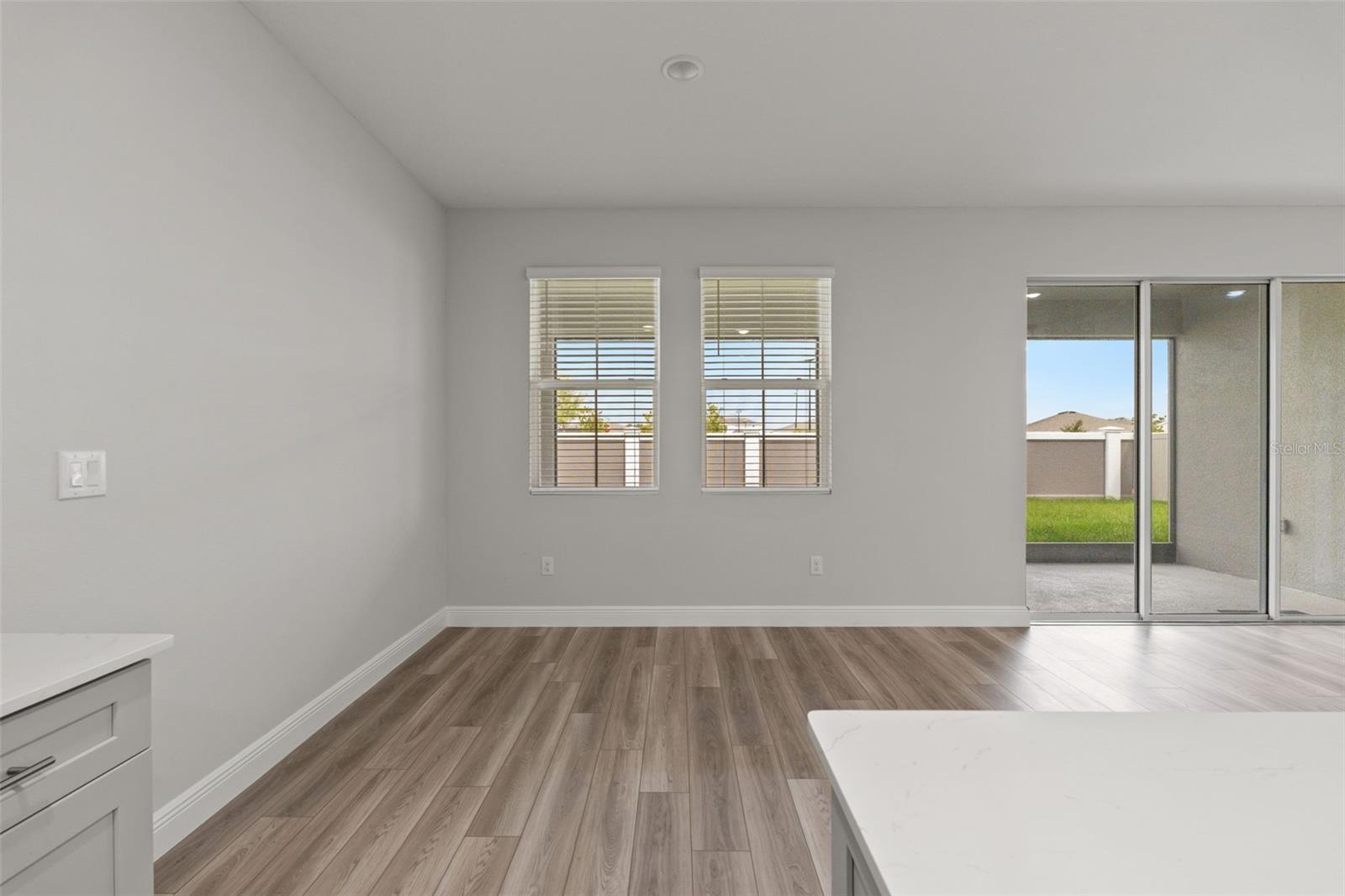 10412 FIELDSTONE MYRTLE WAY, SAN ANTONIO, FL — photo 27