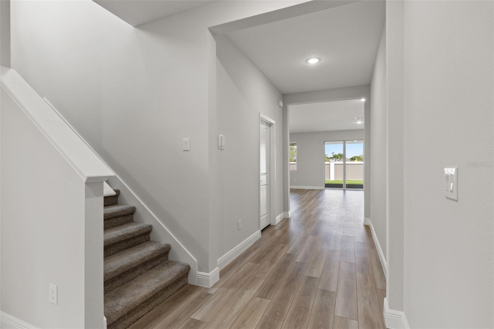 10412 FIELDSTONE MYRTLE WAY, SAN ANTONIO, FL — photo 44