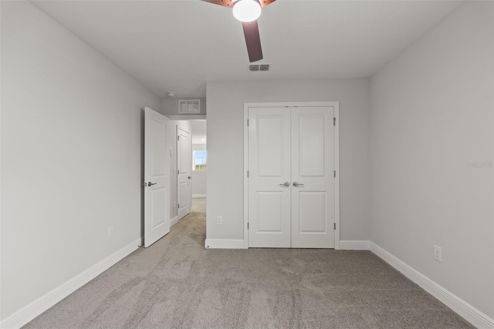 10412 FIELDSTONE MYRTLE WAY, SAN ANTONIO, FL — photo 56