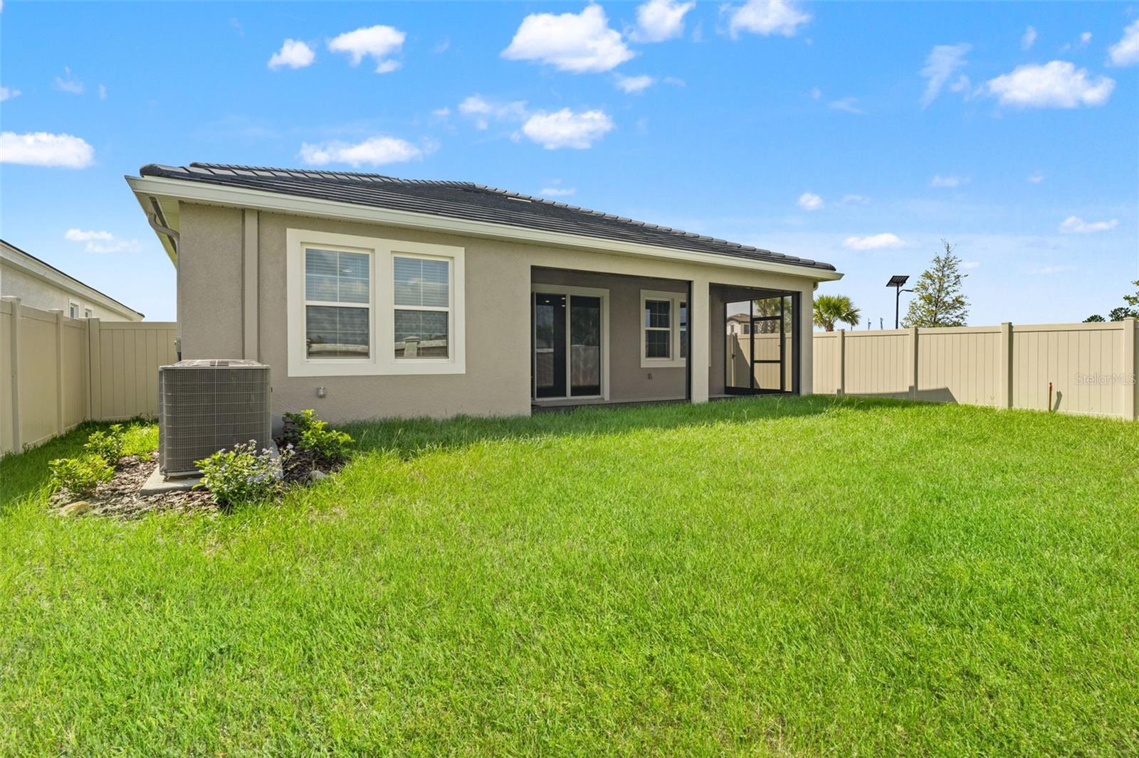 10412 FIELDSTONE MYRTLE WAY, SAN ANTONIO, FL — photo 67