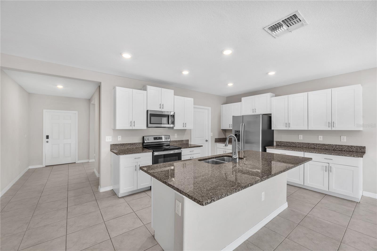 1846 SILVER STAR PL, RUSKIN, FL — photo 4