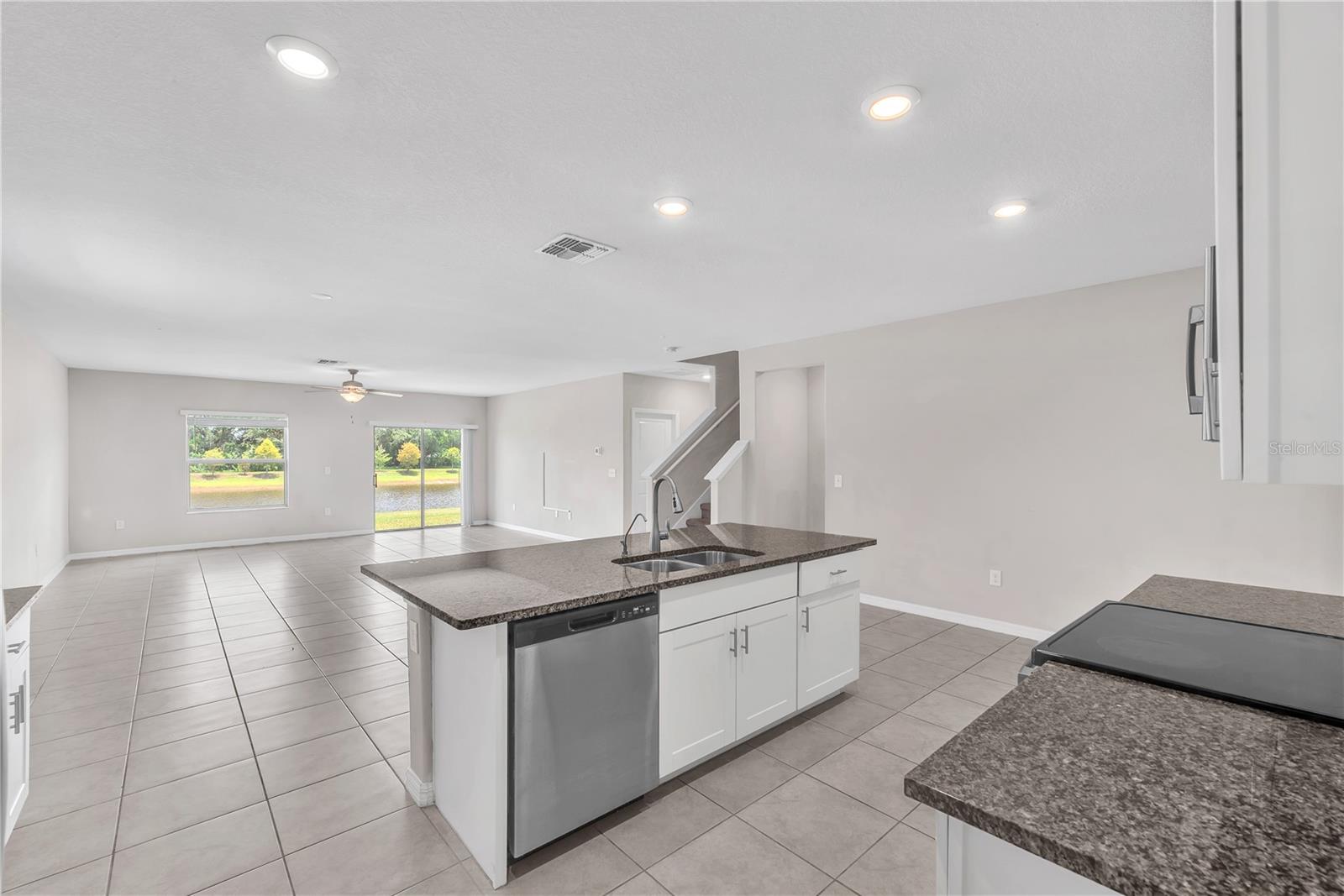 1846 SILVER STAR PL, RUSKIN, FL — photo 7