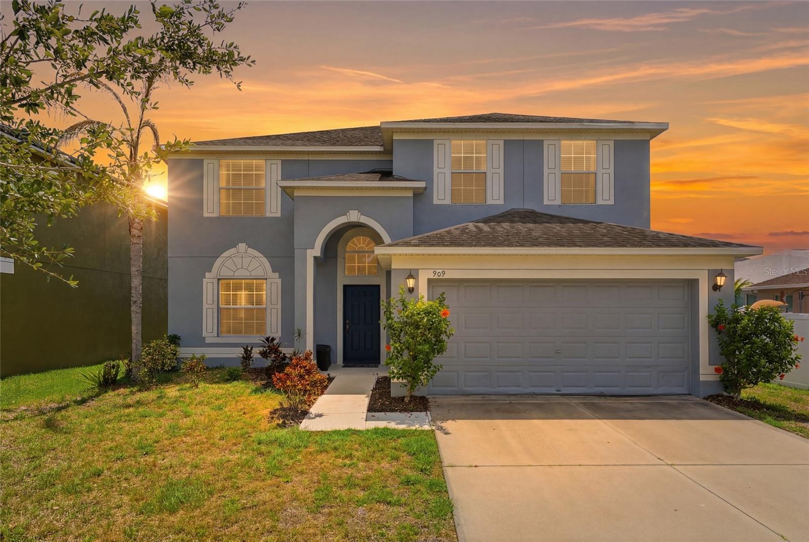 909 MEADOW GLADE DR, RUSKIN, FL