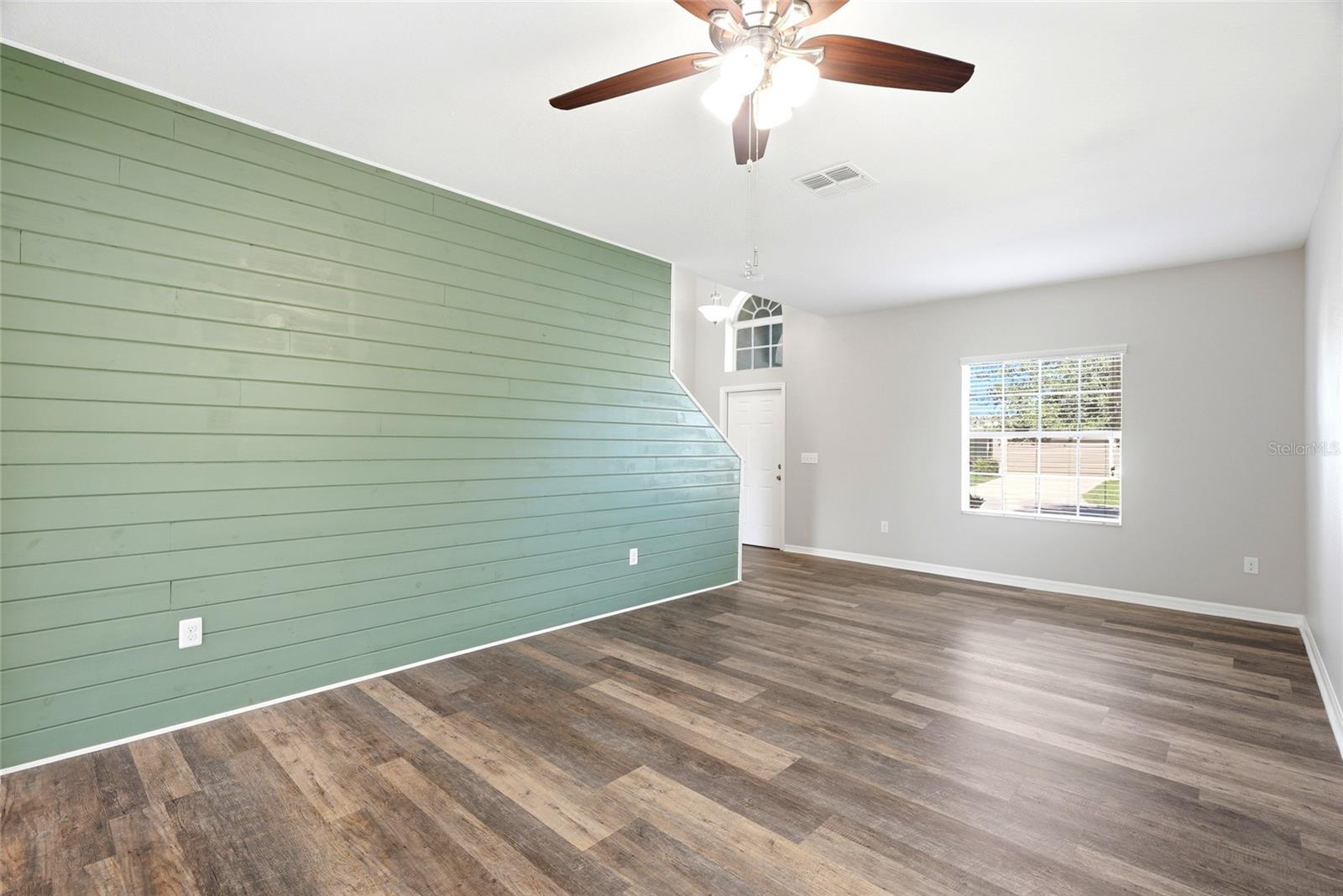 909 MEADOW GLADE DR, RUSKIN, FL — photo 19