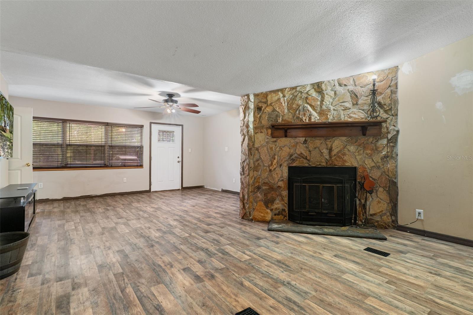 12042 KAMBACK DR, BROOKSVILLE, FL — photo 7