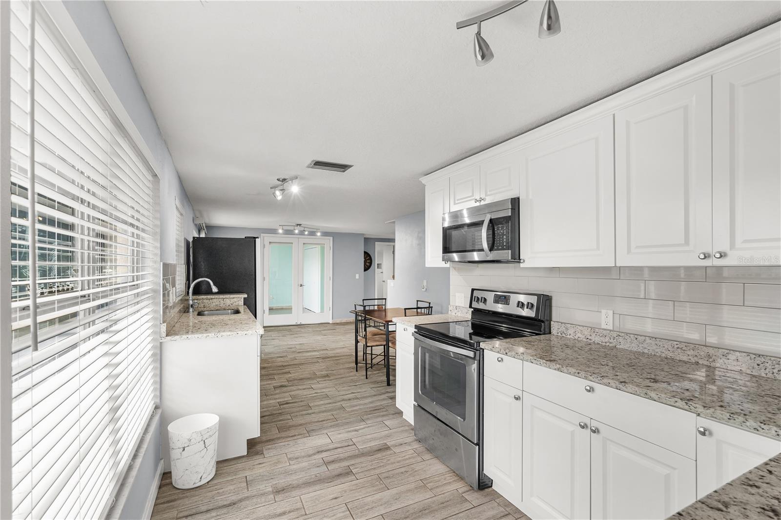 919 PENINSULA RD, TARPON SPRINGS, FL — photo 13