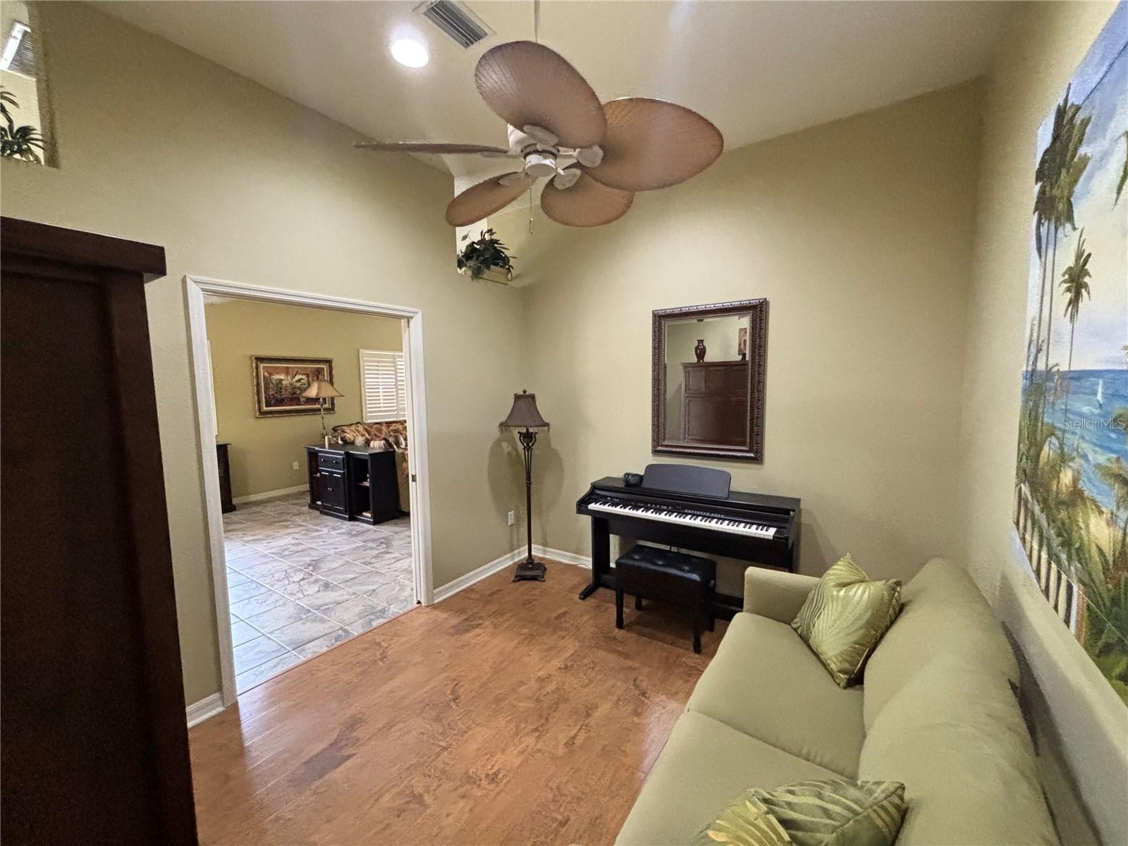 310 RECLINATA CIR, VENICE, FL — photo 11