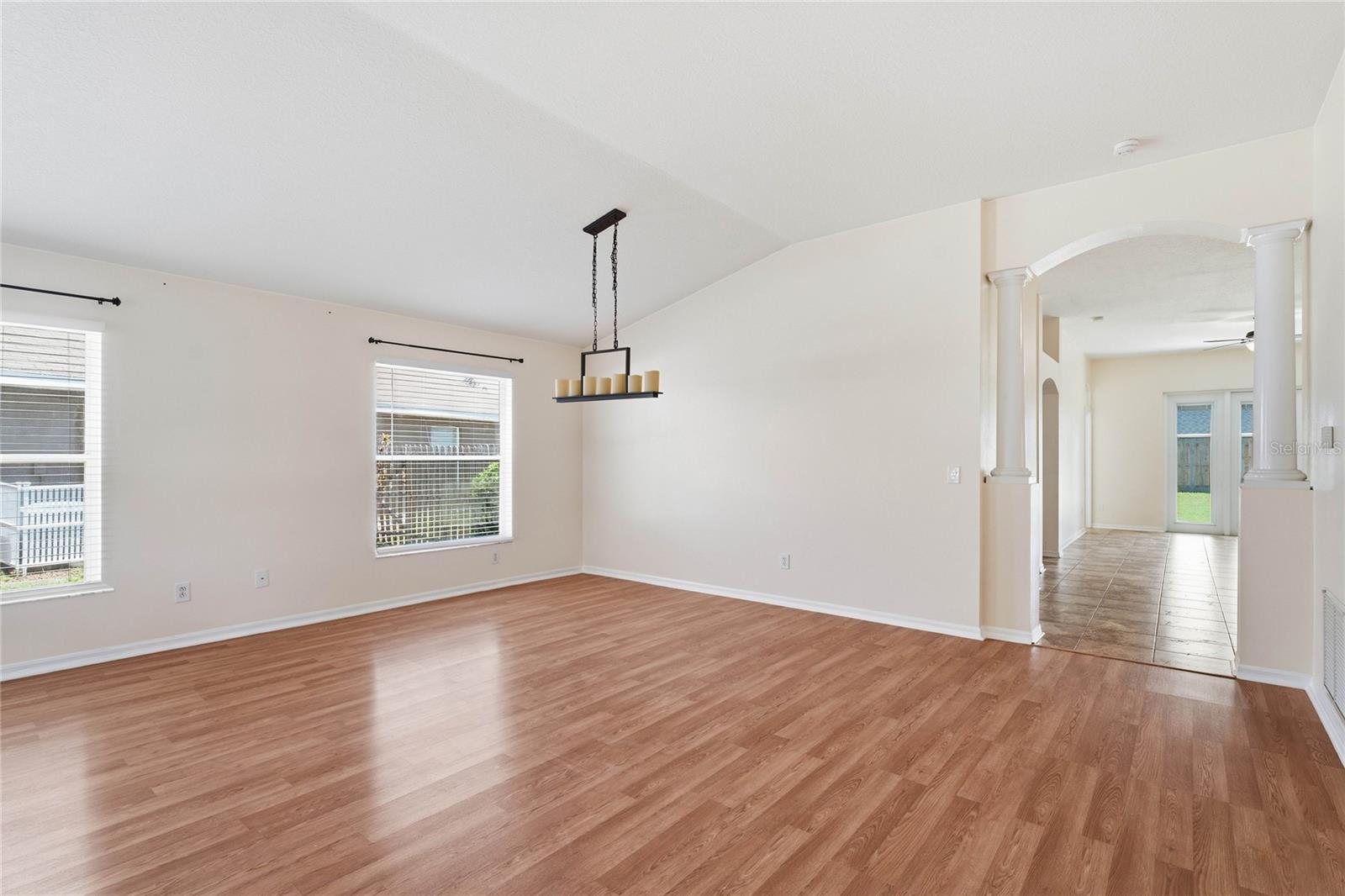 19520 MORDEN BLUSH DR, LUTZ, FL — photo 10