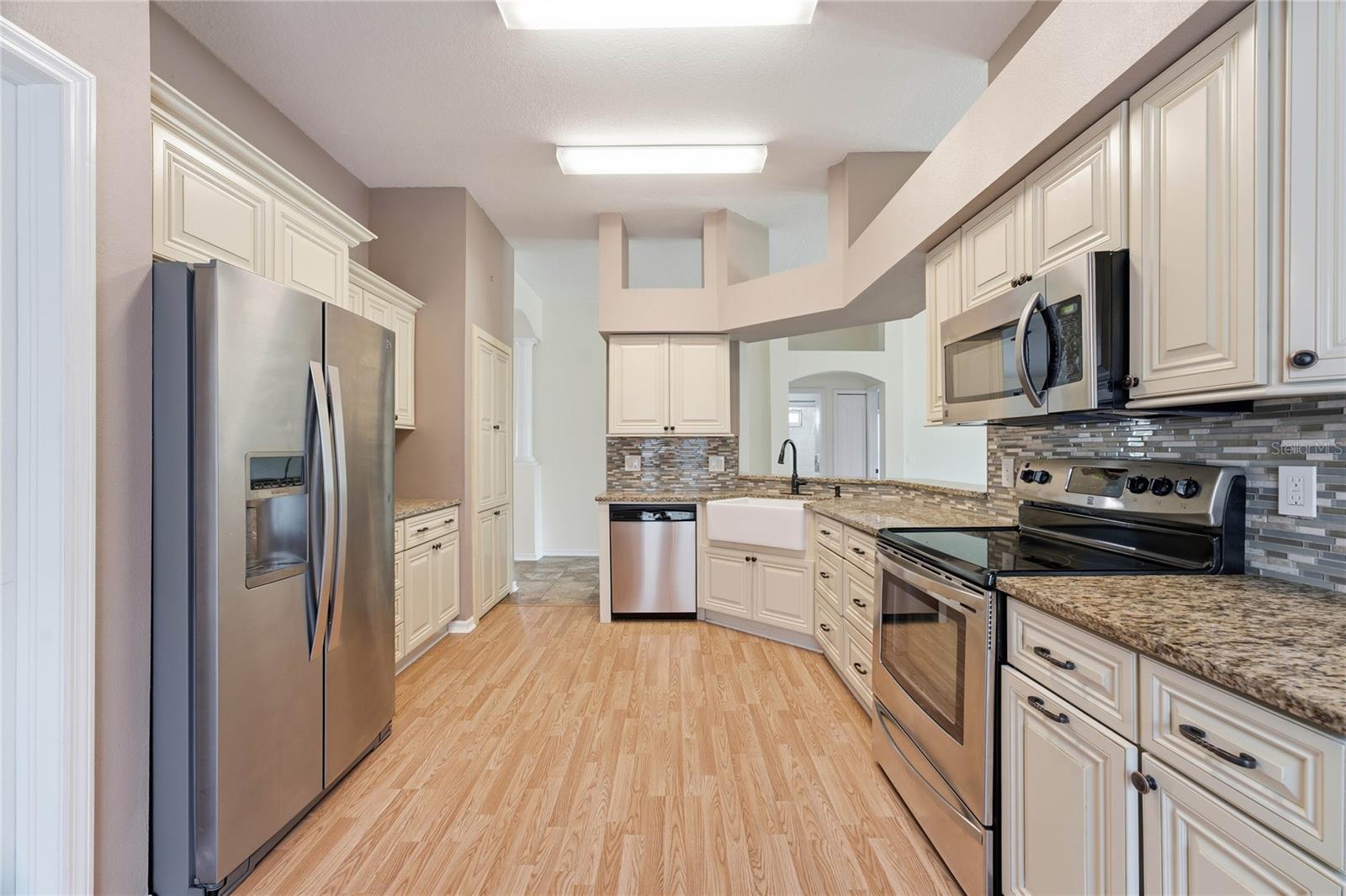 19520 MORDEN BLUSH DR, LUTZ, FL — photo 18