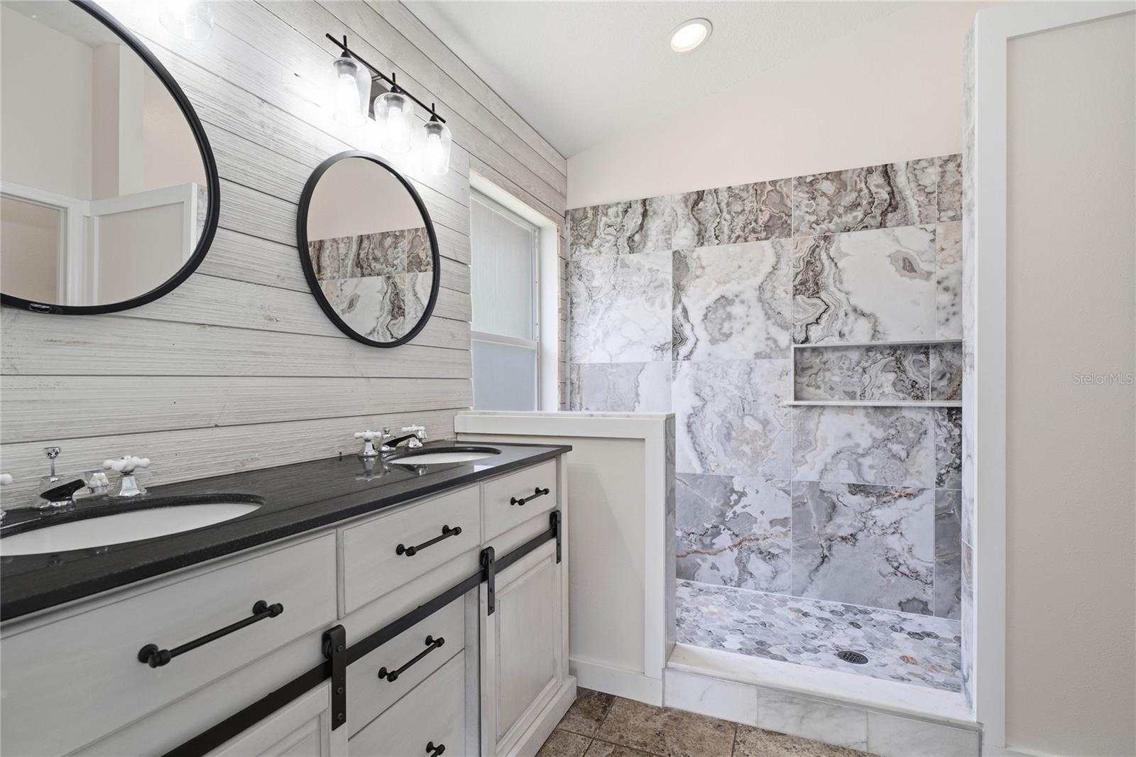 19520 MORDEN BLUSH DR, LUTZ, FL — photo 24