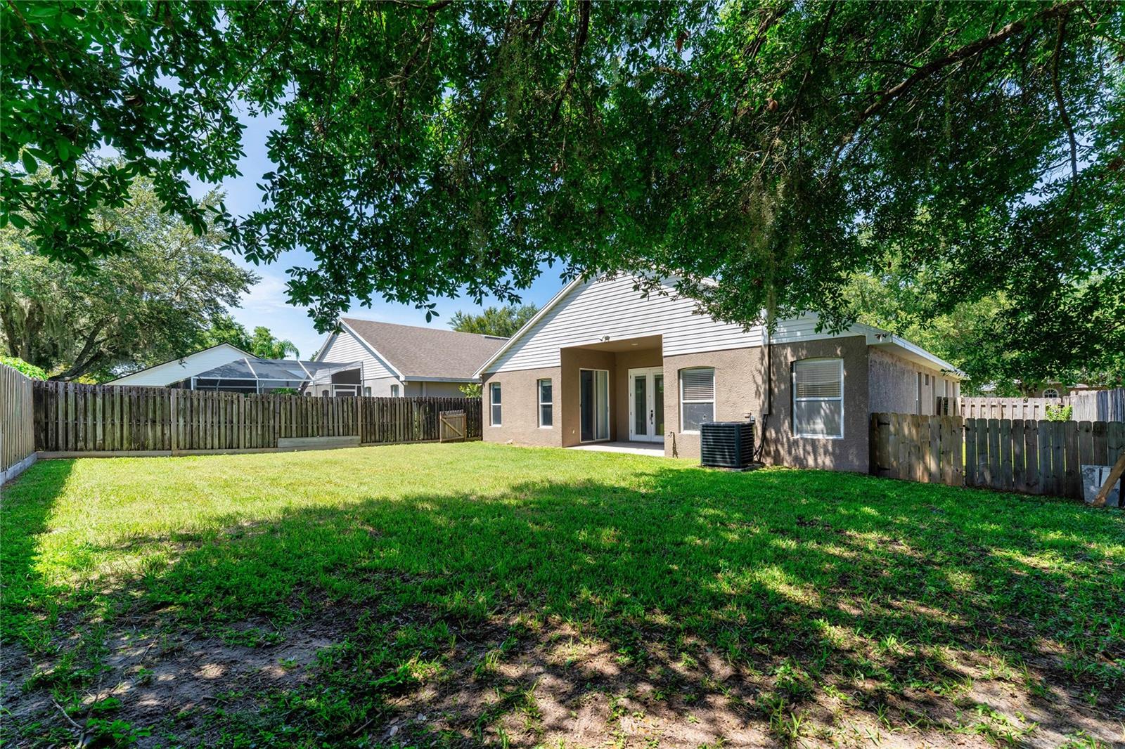 19520 MORDEN BLUSH DR, LUTZ, FL — photo 33