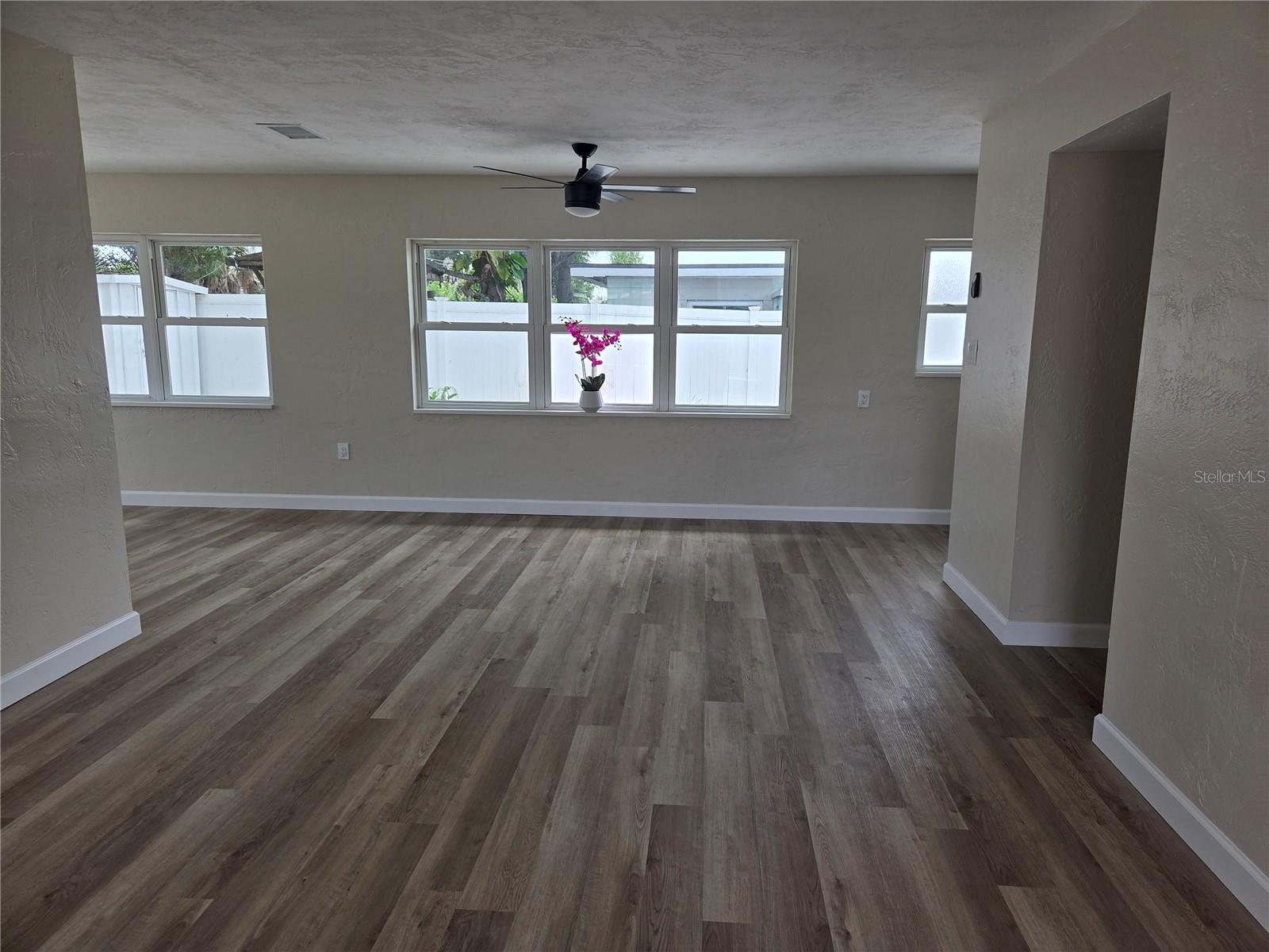 3066 66TH WAY N, ST PETERSBURG, FL — photo 8