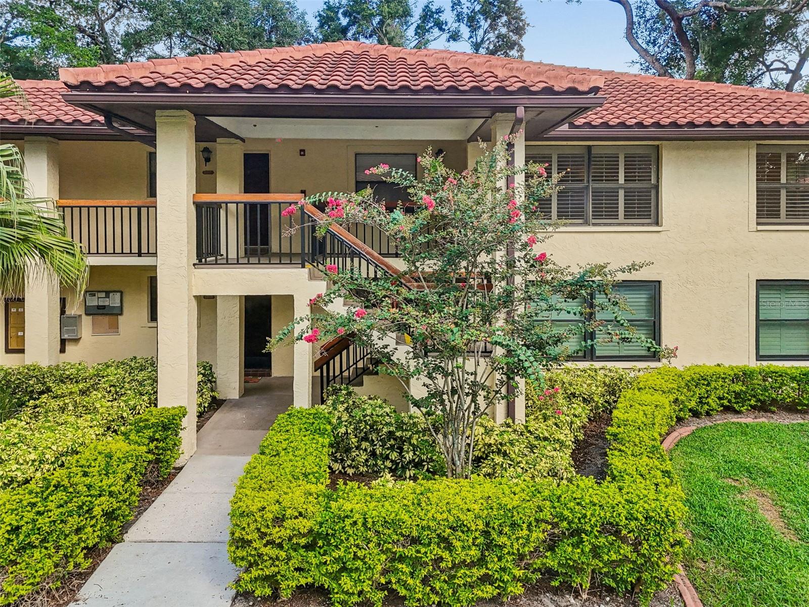 2814 HAMMOCK CT #2814, CLEARWATER, FL