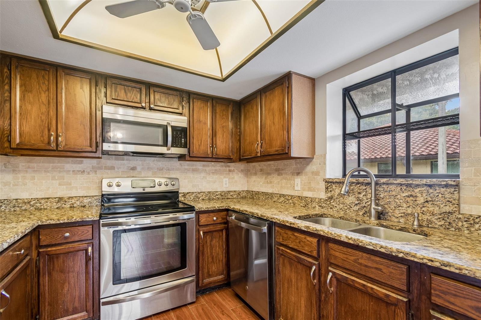 2814 HAMMOCK CT #2814, CLEARWATER, FL — photo 7