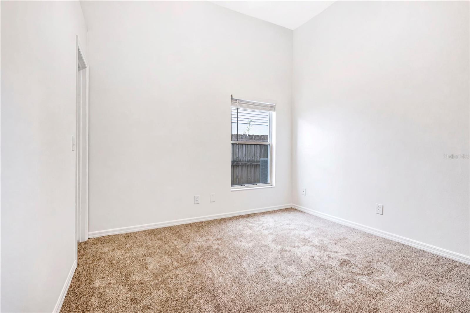 2302 LYNCREST CT, VALRICO, FL — photo 13