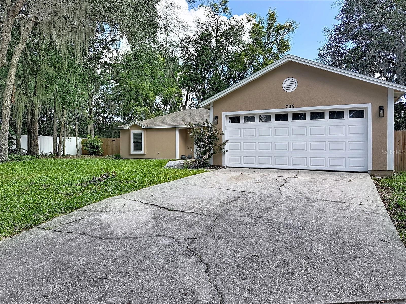 706 OLD CREEK CT, SANFORD, FL