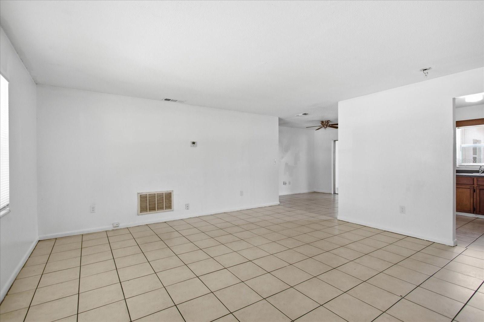 4817 BLARNEY DR, ORLANDO, FL — photo 2