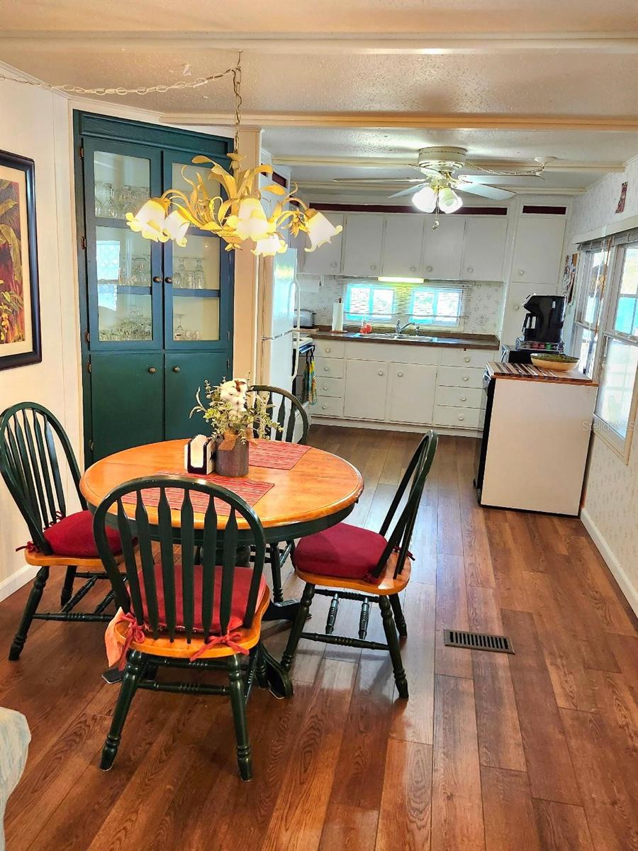 1715 ILLINOIS AVE, BRADENTON, FL — photo 17