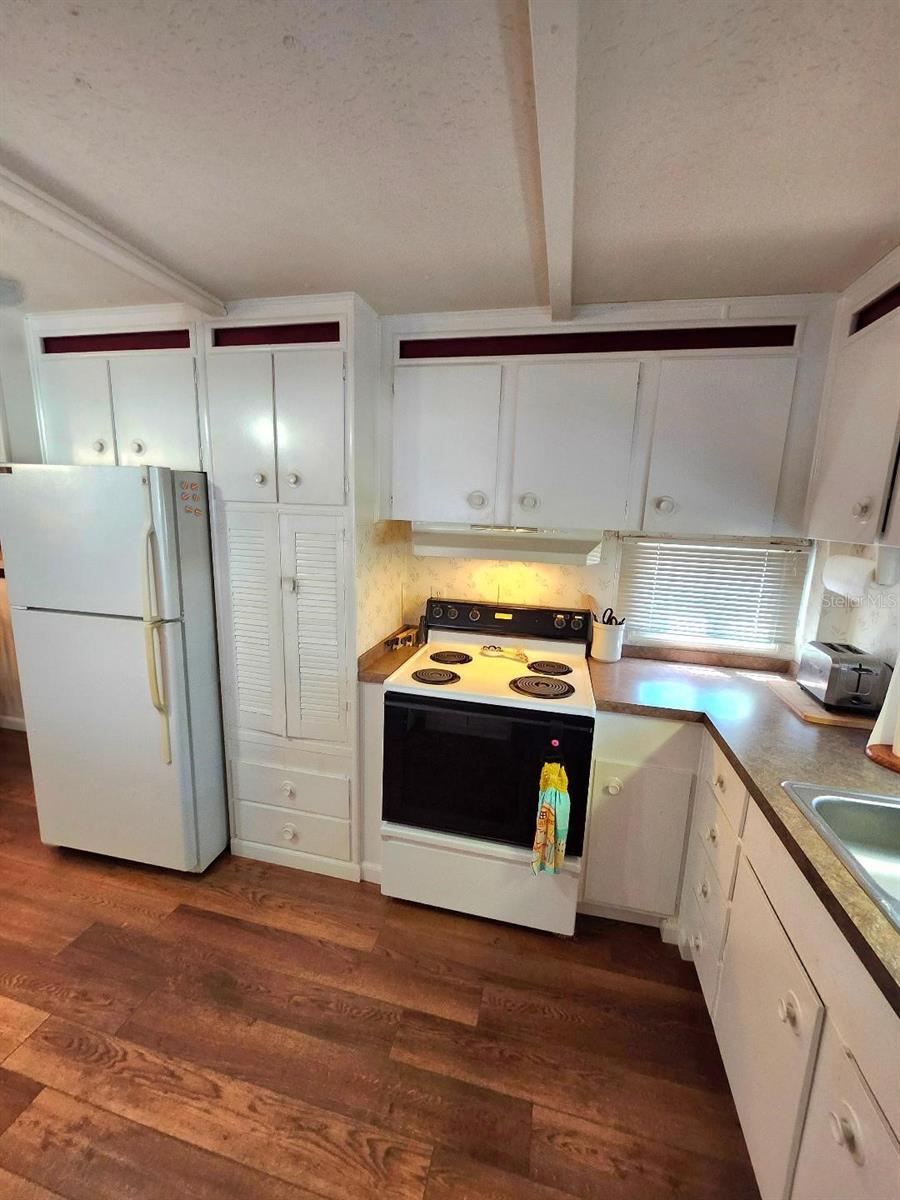 1715 ILLINOIS AVE, BRADENTON, FL — photo 20